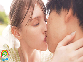 ３年前に出会った交換留学生が僕の家へホームステイに来ることになった。エロい美女になった北欧天使に誘惑され童貞筆おろし汗だく絶倫ＳＥＸに明け暮れた夏休み メロディー・雛・マークス　サンプル画像19